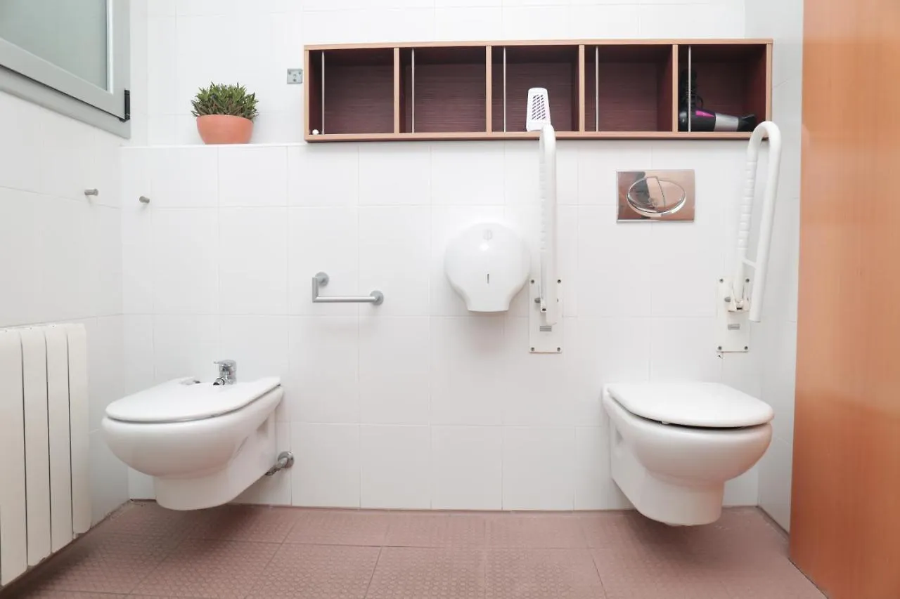 Guest house Mora Rooms Barcelona Spain
