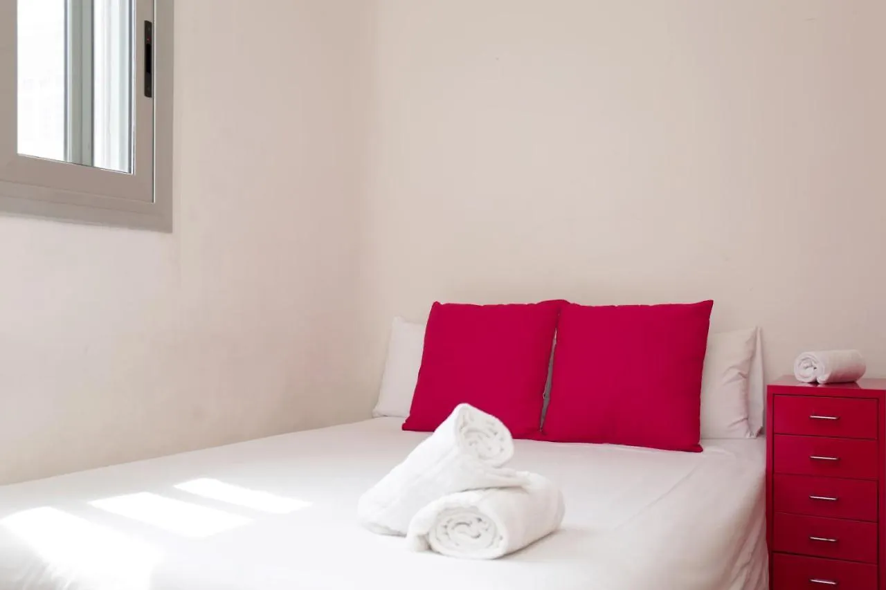 Mora Rooms Barcelona 0*,