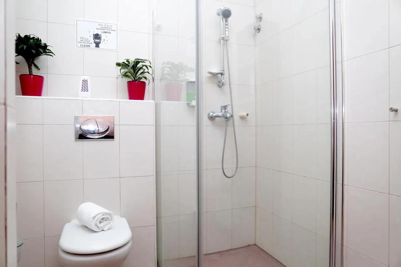 Casa de hóspedes Mora Rooms Barcelona